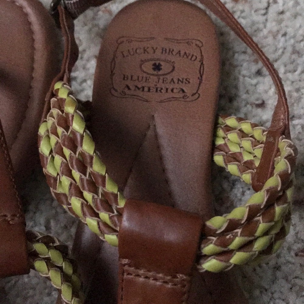 Lucky brand flats